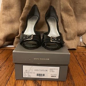 Perfect Navy Blue Pumps with Silver Buckle  Size:8.5